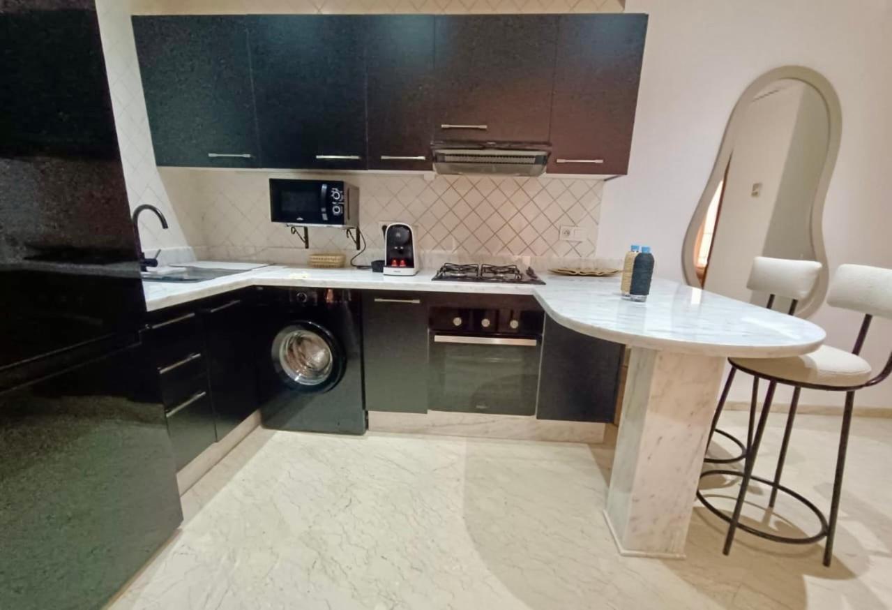 Cosy Appartement Au Coeur De Gueliz Marrakesh Bagian luar foto